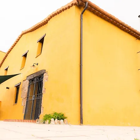 Chalet Masia En Plena Naturaleza Y Tranquilidad