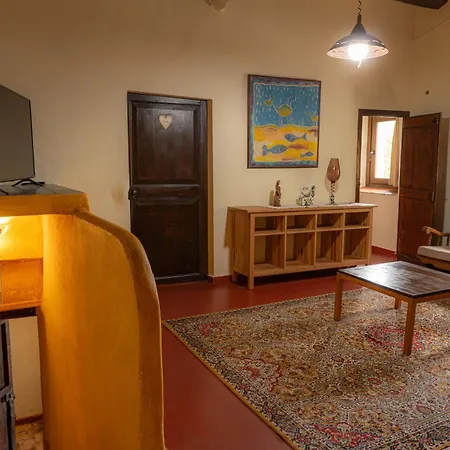 Chalet Masia En Plena Naturaleza Y Tranquilidad